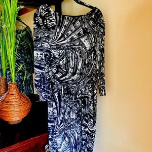 Elegant cocktail dress by London Times